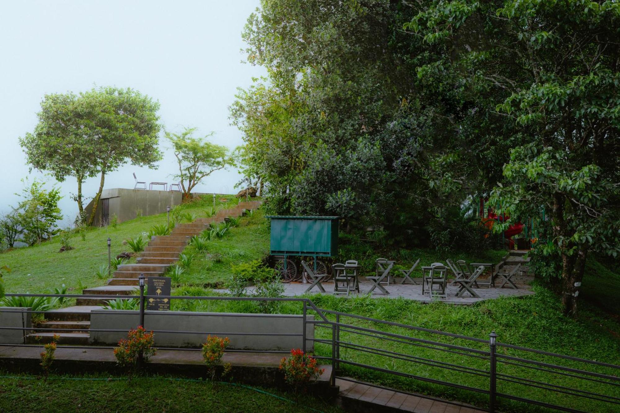Haze And Kites Resort مونار المظهر الخارجي الصورة